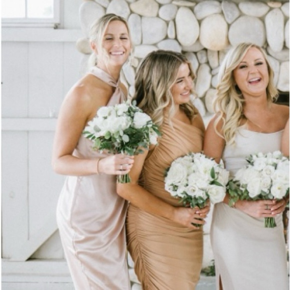 Norma Kamali x Revolve Diana Draped Gown, nude size S - Picture 2 of 4